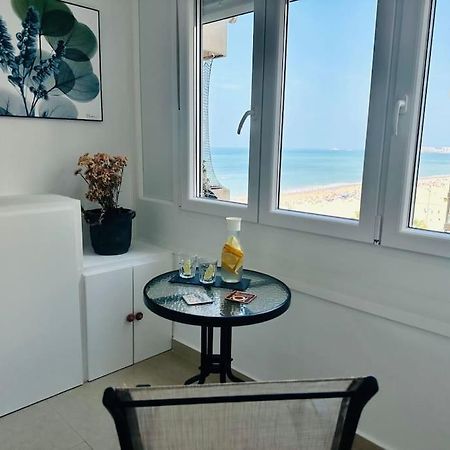 Apartamento A Pie De Playa. Кадис Экстерьер фото